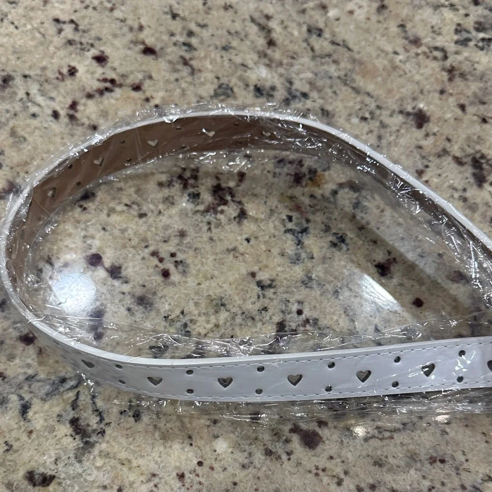 Kids Elegant White Belt with Gold heart Buckle